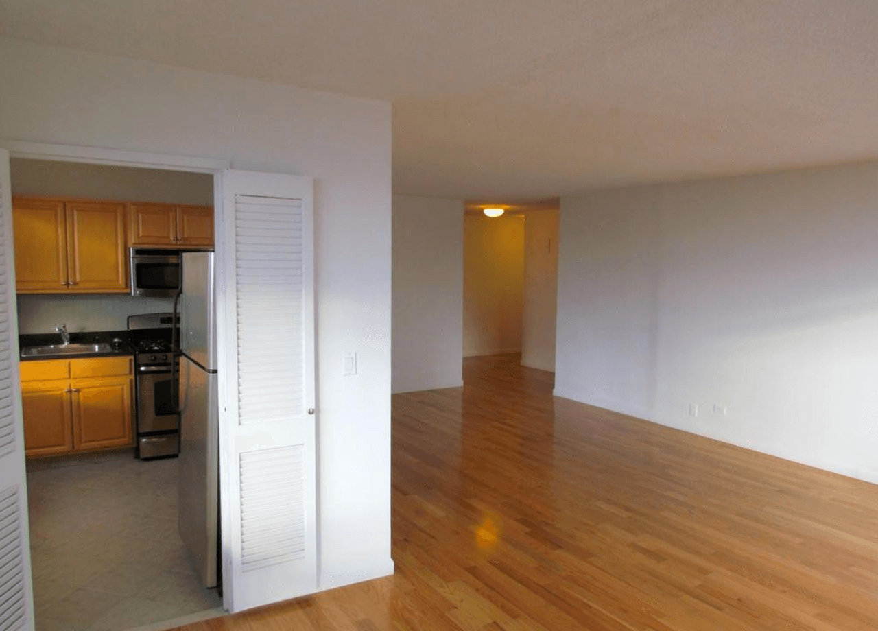 Beautiful Greenwich Village Alcove Studio Apartment with 1 Bath featuring a Roof Deck Swimming Pool