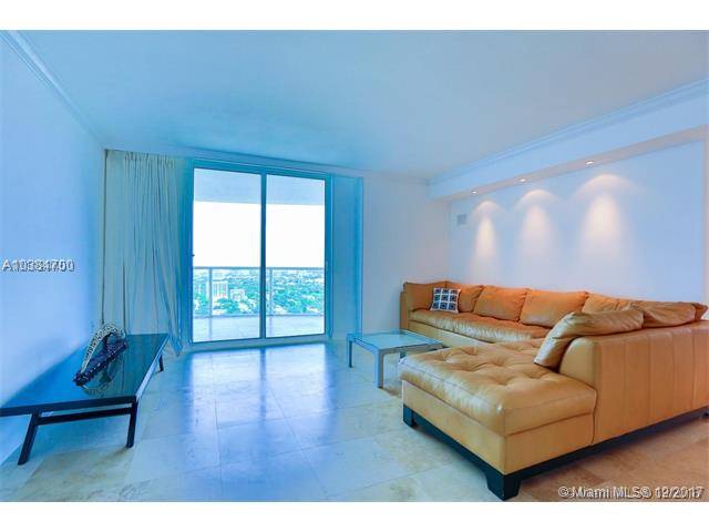 Stunning move-in ready 2BD/2BA with spectacular city and bay views