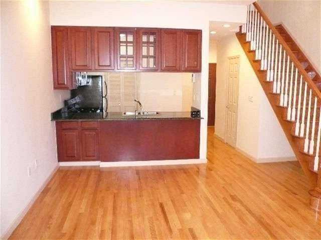 LOFT LIVING in JC Heights - 1 BR The Heights New Jersey