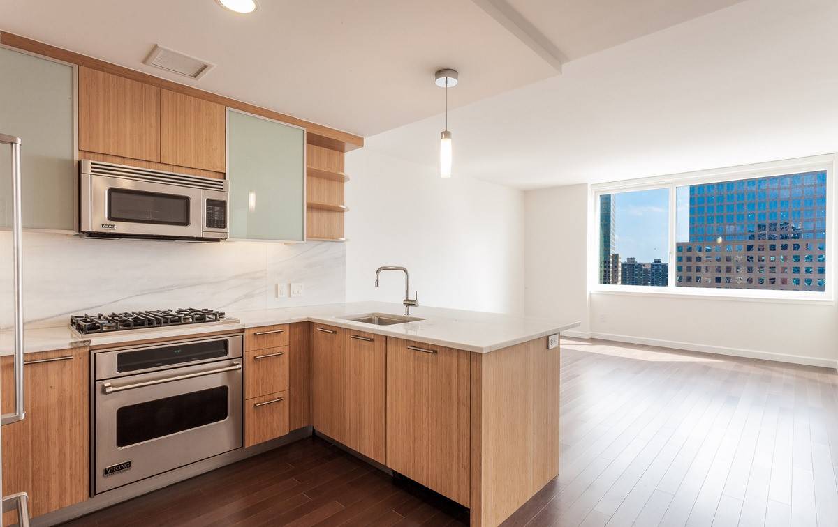 No Broker Fee!!!  Limited Time Only!!!    Brilliant Battery Park City Alcove Studio Apartment with 1 Bath featuring a Fitness Center and Rooftop Deck