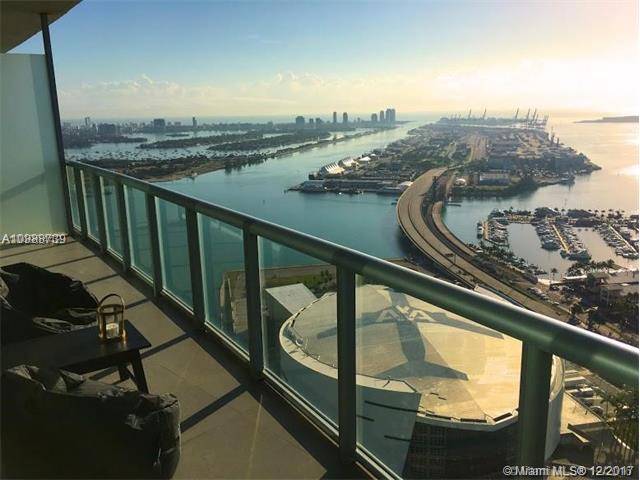 Spacious and Furnished 2 Bed Condo w/Unobstructed Views of Biscayne Bay