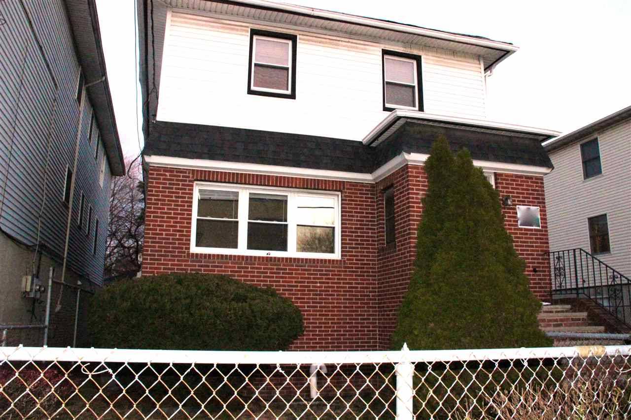 Spacious Single family home located 5 minutes from the light rail to the PATH into NYC
