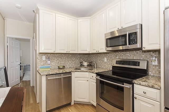 Beautifully maintained 2 bed 1 bath Hoboken apartment with storage and parking