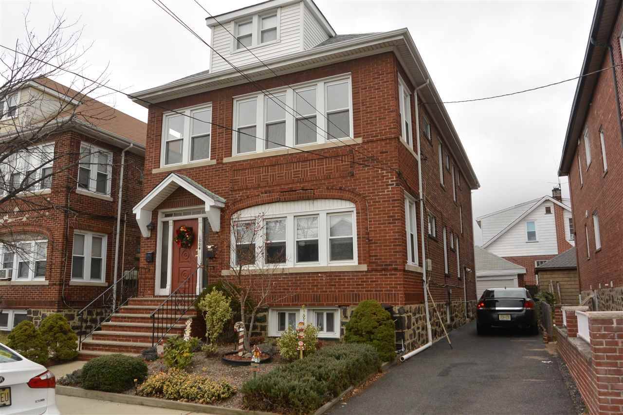 BEAUTIFUL SECOND FLOOR 3 BEDROOM LARGE UNIT WITH WALK UP ATTIC FOR STORAGE