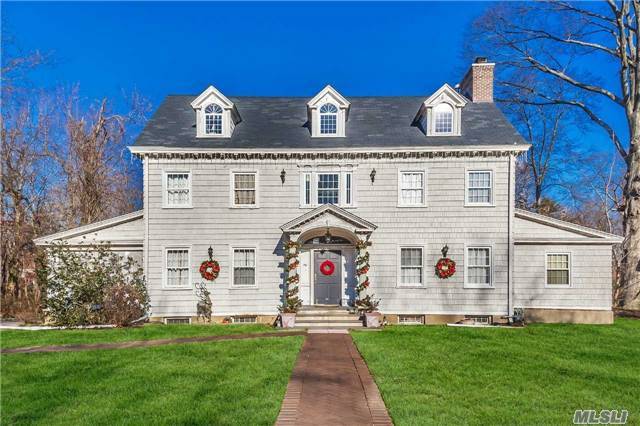 Newly Renovated Colonial In Kensington Gate