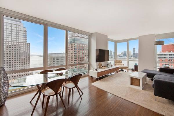 NO FEE !!! Amazing Battery Park City 3 Bedroom Apartment with Spectacular Views !!