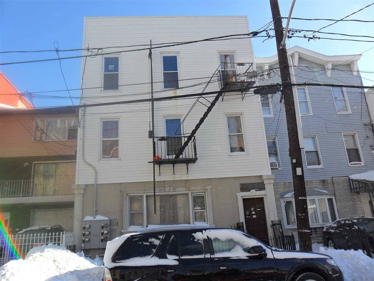 GREAT LOCATION IN THE HEART OF JC HEIGHTS - 3 BR Condo New Jersey