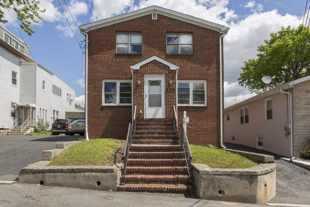 Situated on a quaint tree-lined block - 3 BR New Jersey