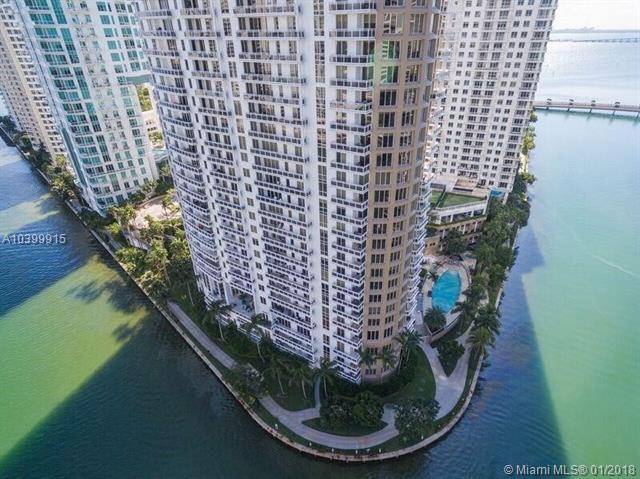 Stop looking at other units at Carbonell - CARBONELL 2 BR Condo Brickell Miami