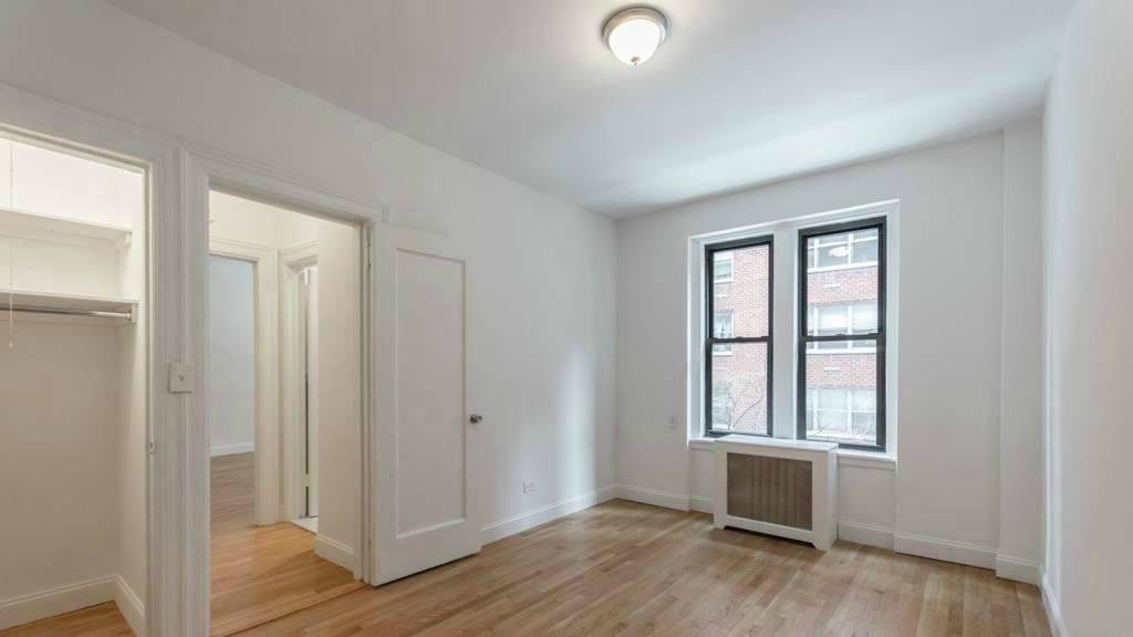 Beautifully Newly Renovated Pre-war One Bedroom..Greenwich Village..No Fee.5th Ave..Union Square..NYU..Parsons