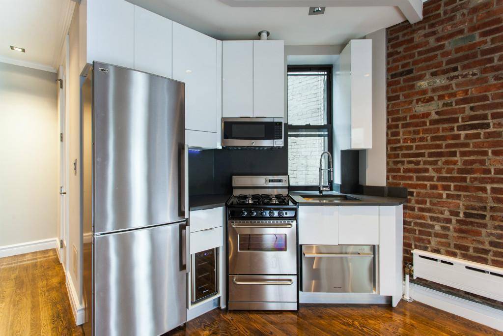 1 BEDROOM WITH PRIVATE ROOFDECK IN KIPS BAY