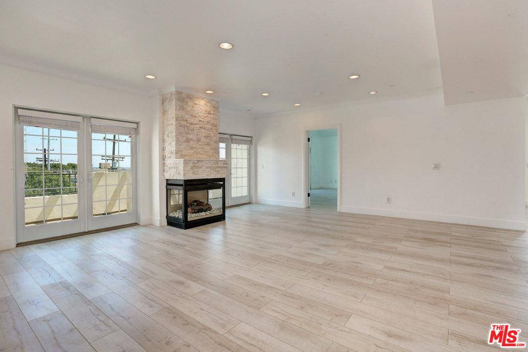 Just remodeled luxurious & stunning penthouse condo featuring 2 BR + 2