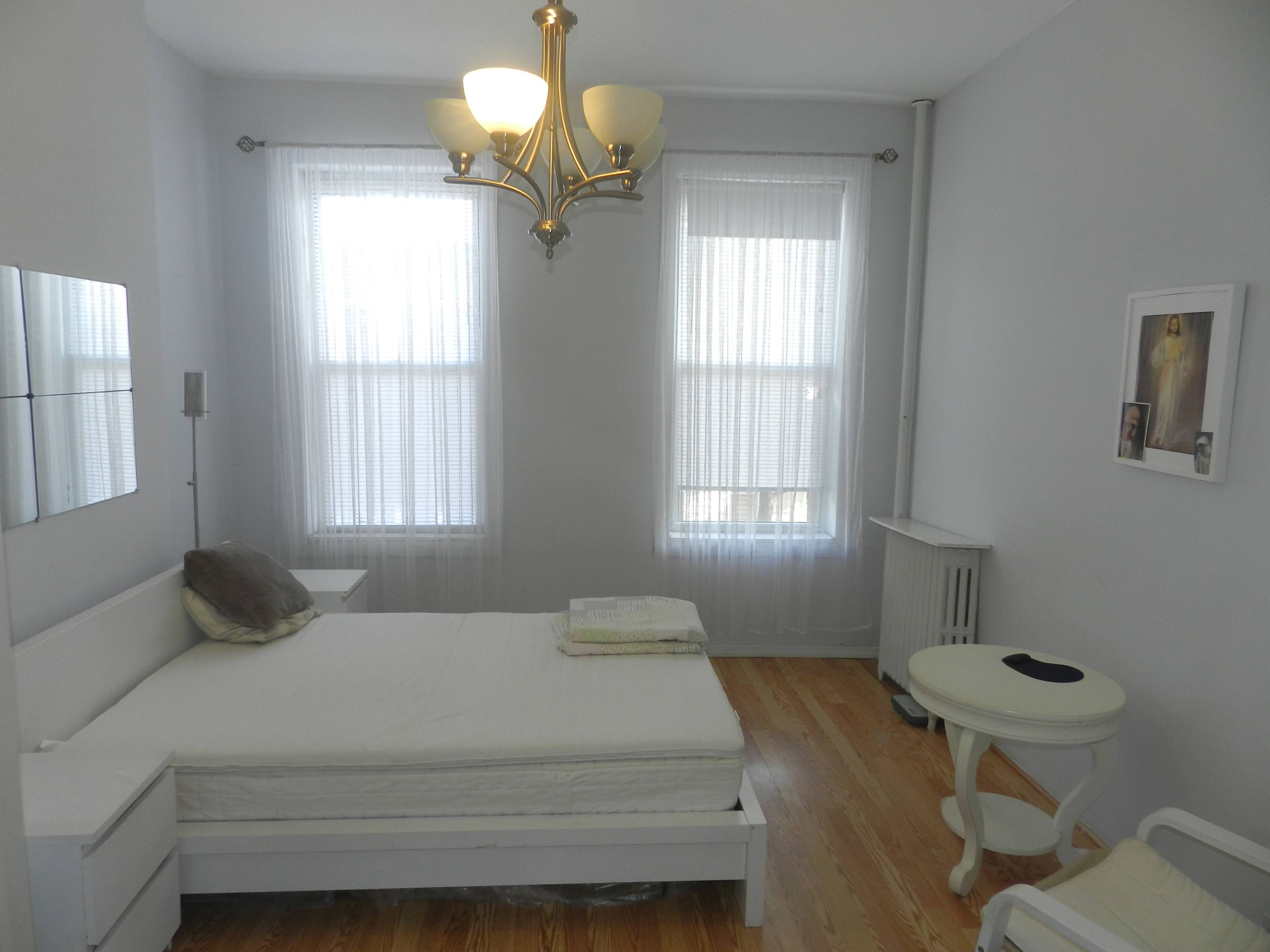 1 Bedroom Apartment - Prime Greenpoint!