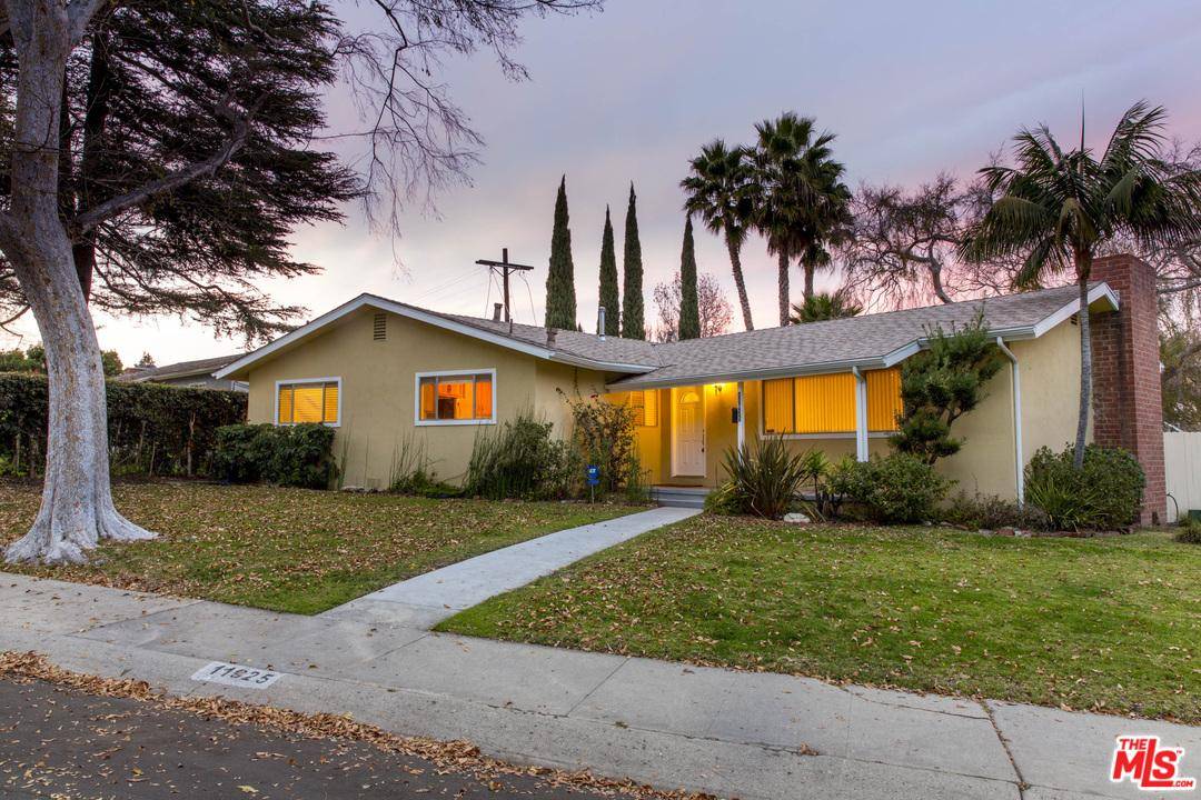 Your opportunity to live in the desirable Mar Vista community