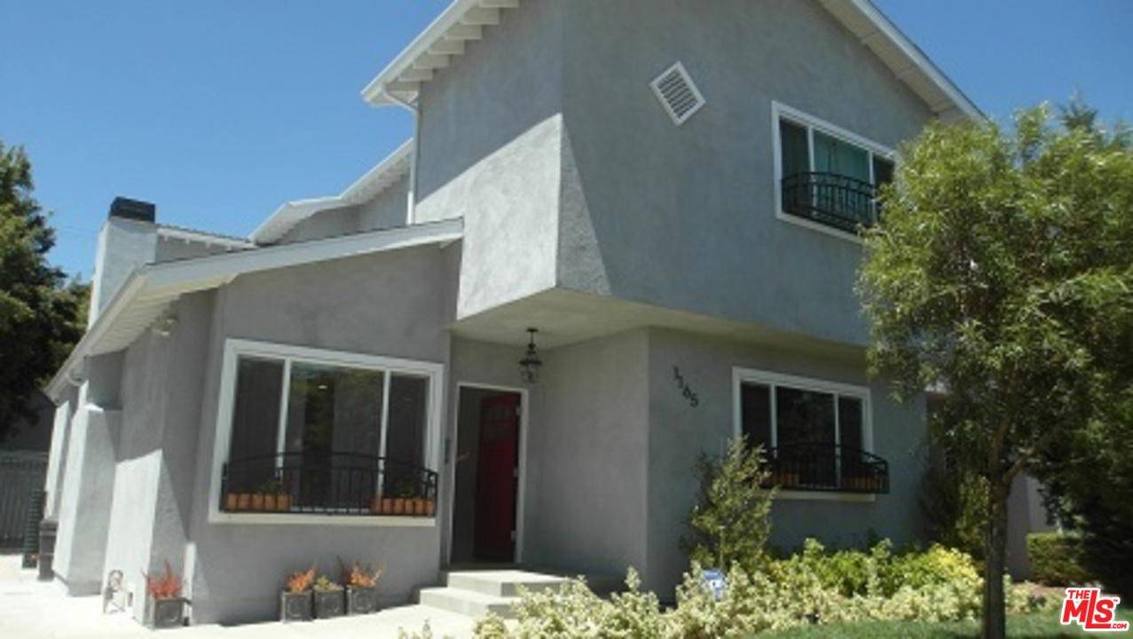 Remodeled in 2016 Year - 4 BR Single Family Los Angeles
