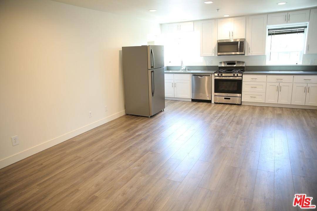Fully Remodeled 3 bedroom 2 bathroom - ONE Unit of a 4-plex