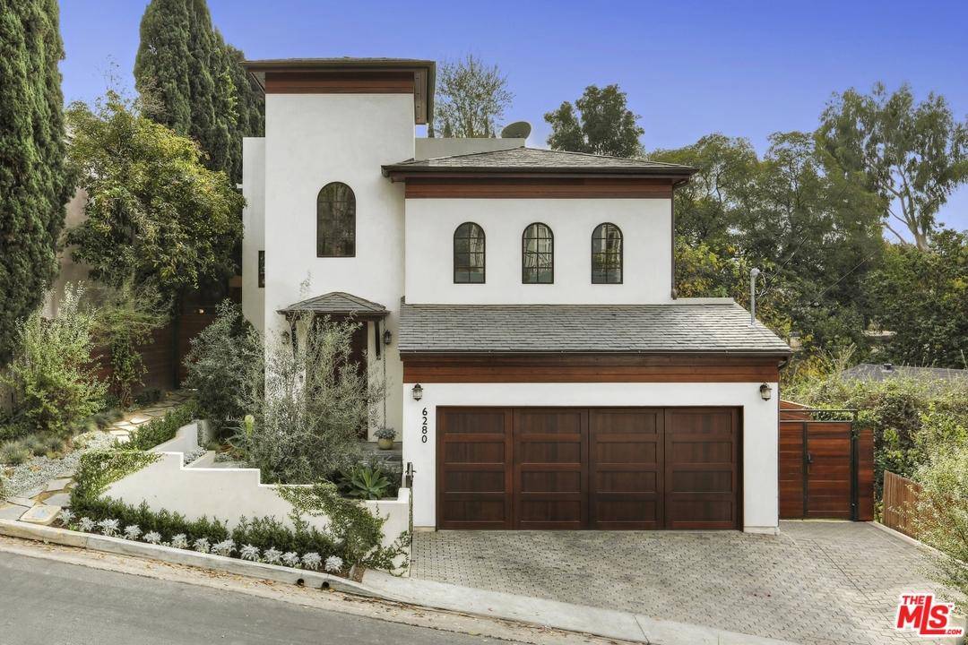 Elegant Architectural Oasis in the Hollywood Dell - 1 BR Single Family Los Angeles