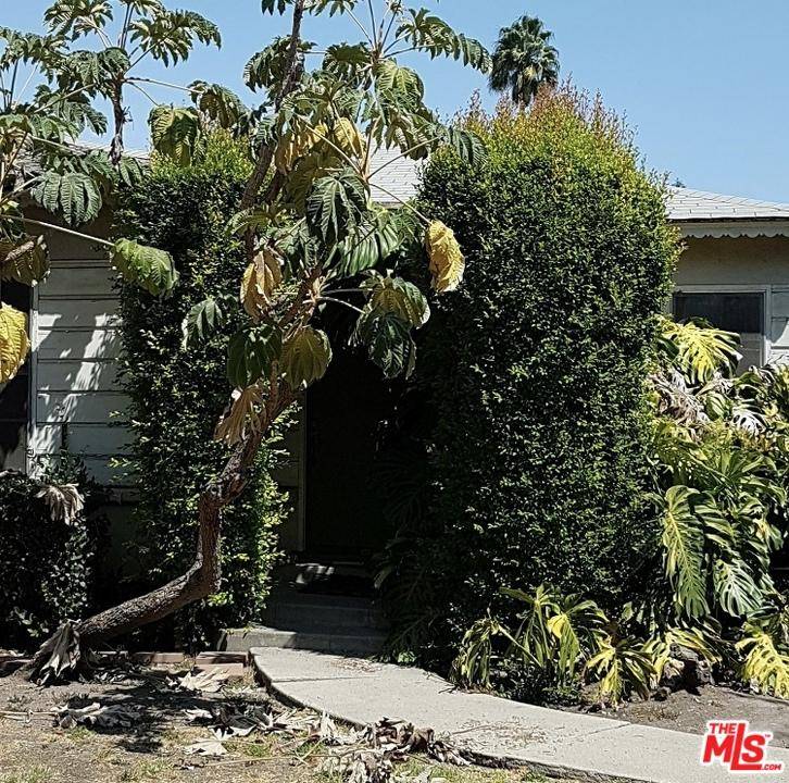 Developer's Delight in West Hollywood Adjacent - 2 BR Single Family Beverly Grove Los Angeles