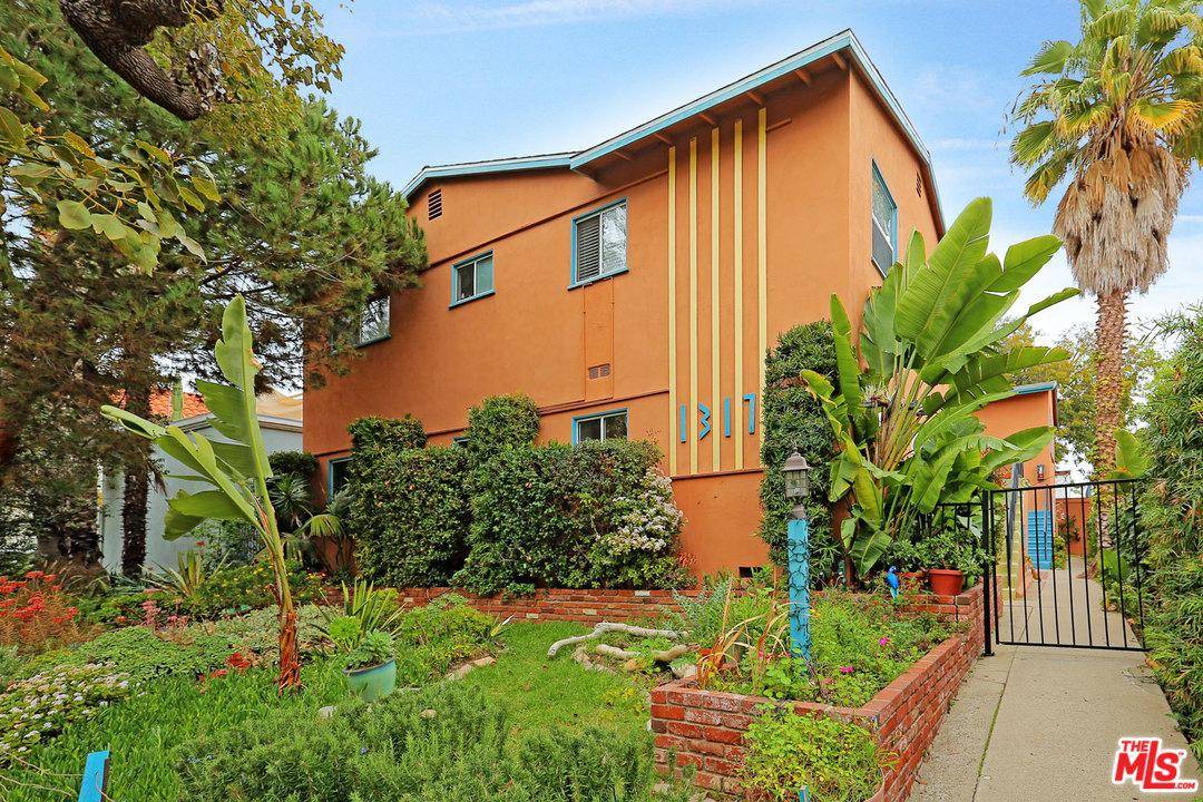 Amazing income property in Santa Monica - 12 BR Multi-property Development Santa Monica Los Angeles