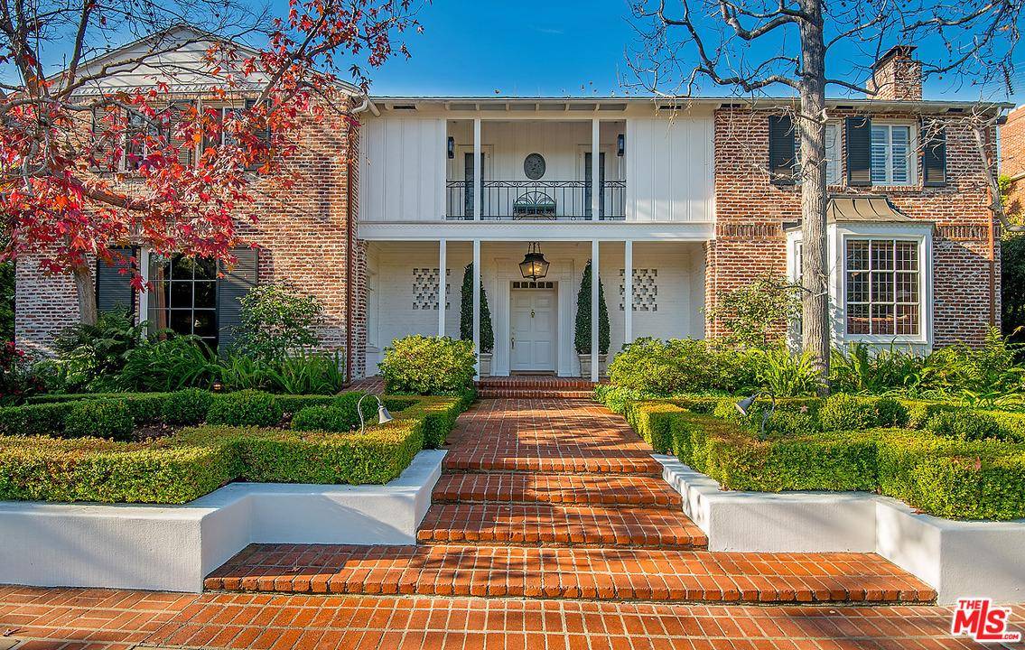 Paul Williams Traditional in prime Beverly Hills Flats