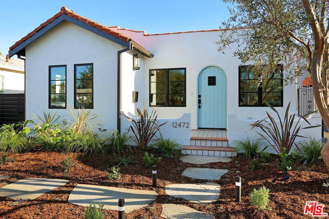 This vintage Spanish charmer in Silicon Beach's hot Del Rey neighborhood was just rebuilt after being taken down to the studs and then doubled in size