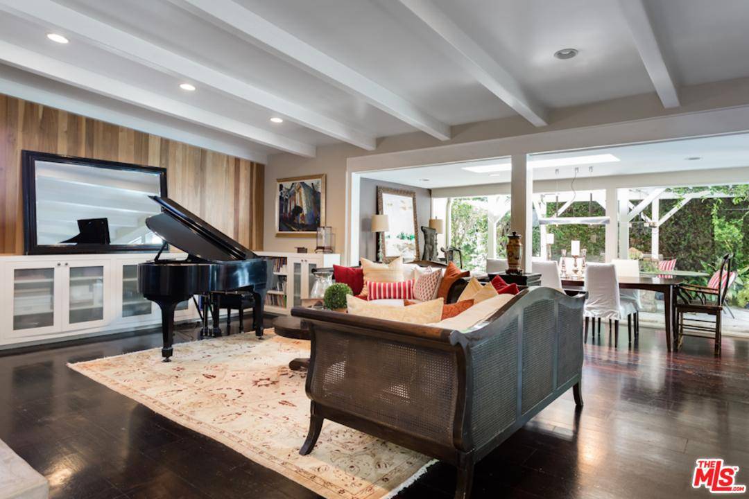 In Brentwood's beloved & majestic Mandeville Cyn - 5 BR Single Family Brentwood Los Angeles