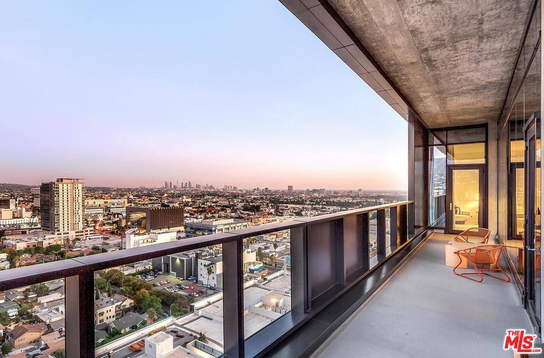 The most dramatic view of Sunset-street below or sky above-is from Hollywood Proper Residences four thoughtfully appointed 22nd-floor penthouses (2