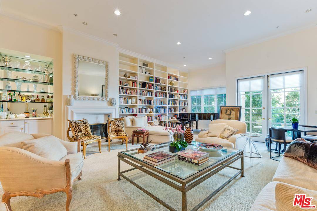 Don't miss this rare penthouse unit in a coveted Brentwood location