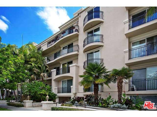Beautiful and spacious 2BR+2 - 2 BR Condo Beverlywood Los Angeles