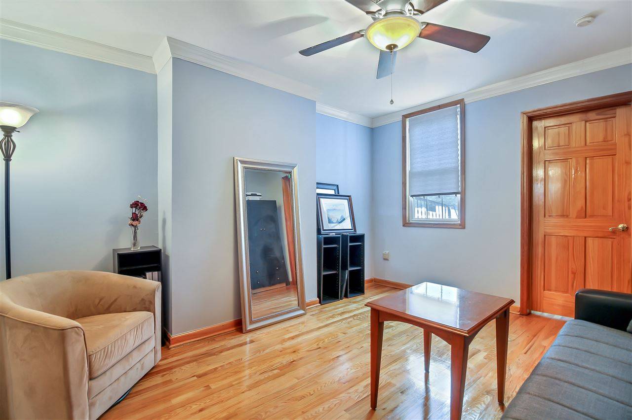 Welcome to the Riverview Arts District - 2 BR Condo New Jersey