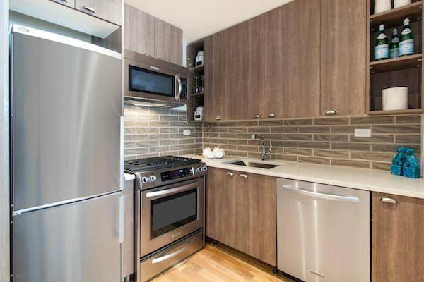 Amazing One Bedroom in Williamsburg with Balcony *NO FEE*