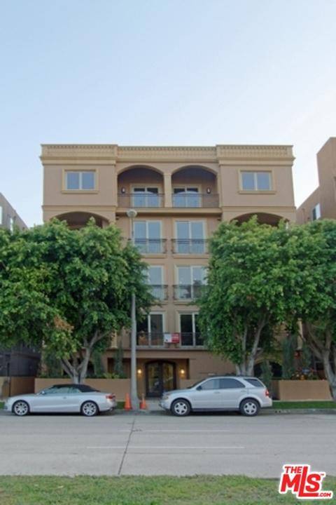 Luxurious two bedroom - 2 BR Condo Beverly Grove Los Angeles
