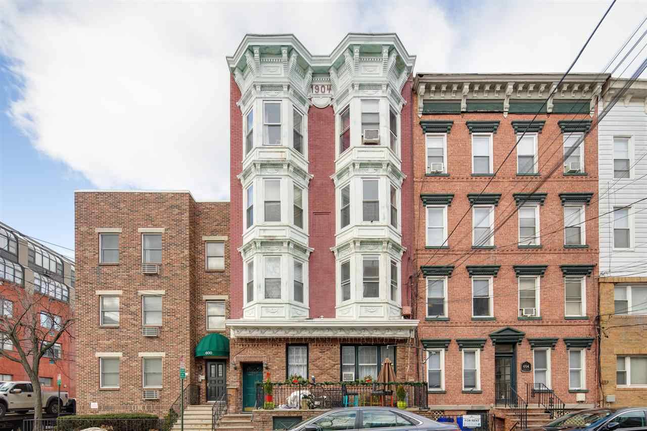 Just renovated - 2 BR New Jersey
