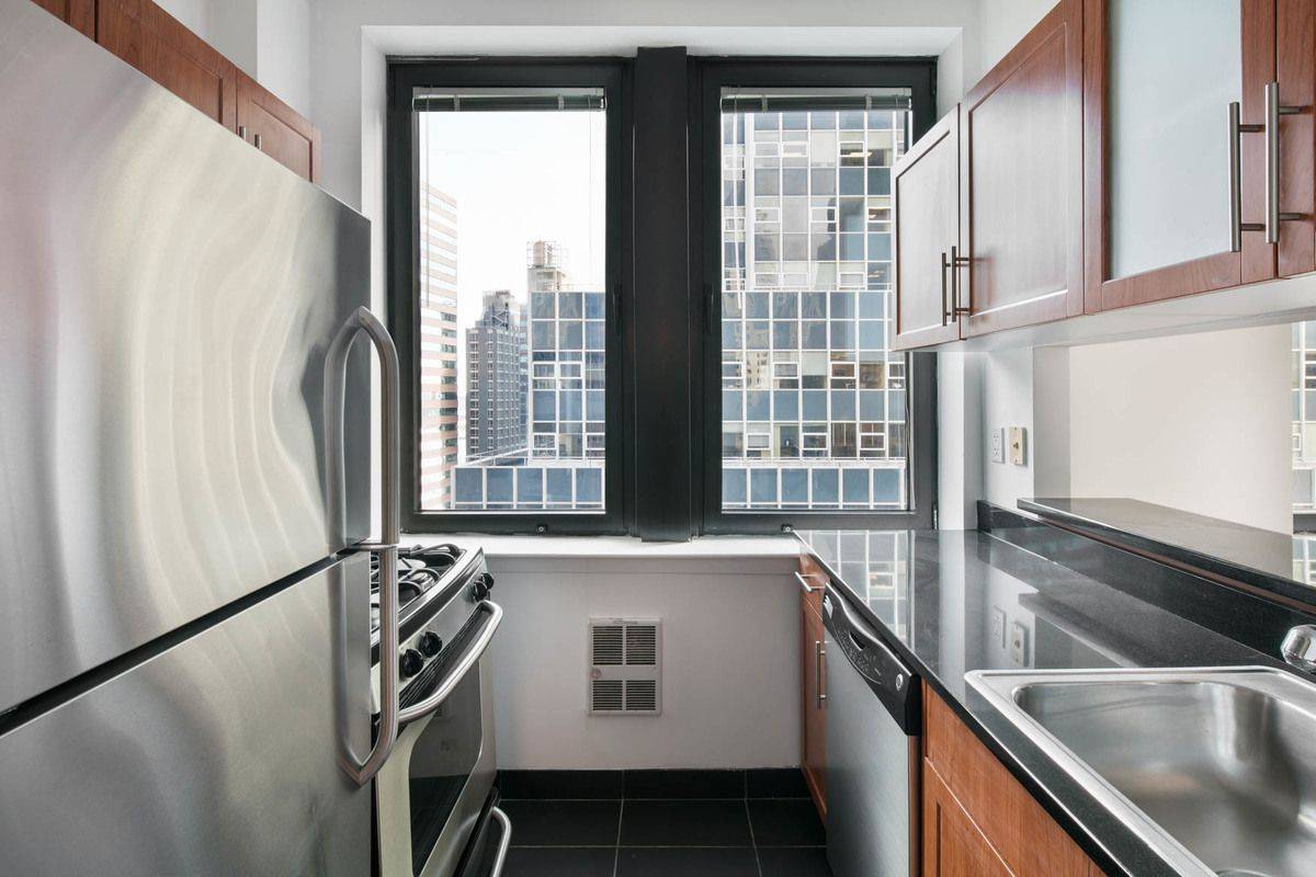 No Fee - Luxurious Financial District 1 Bedroom