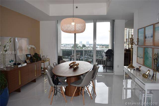 Available from February 1 - TDR TOWER III CONDO 3 BR Condo Miami
