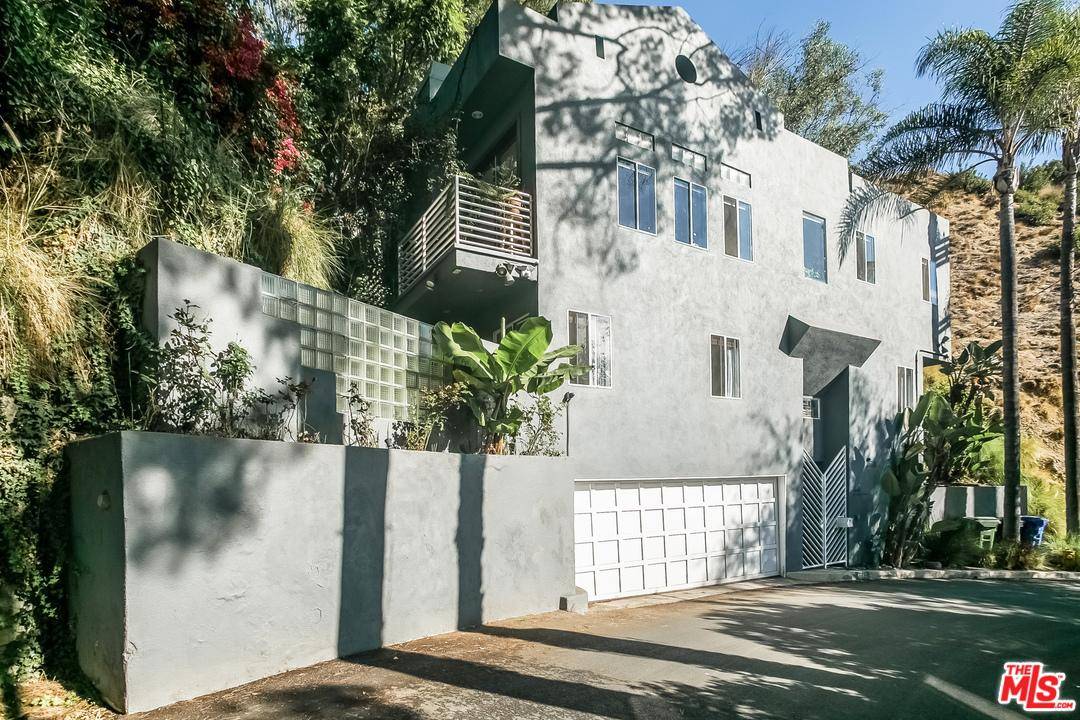 Beautiful contemporary 3-story home nestled in desirable Beachwood Canyon