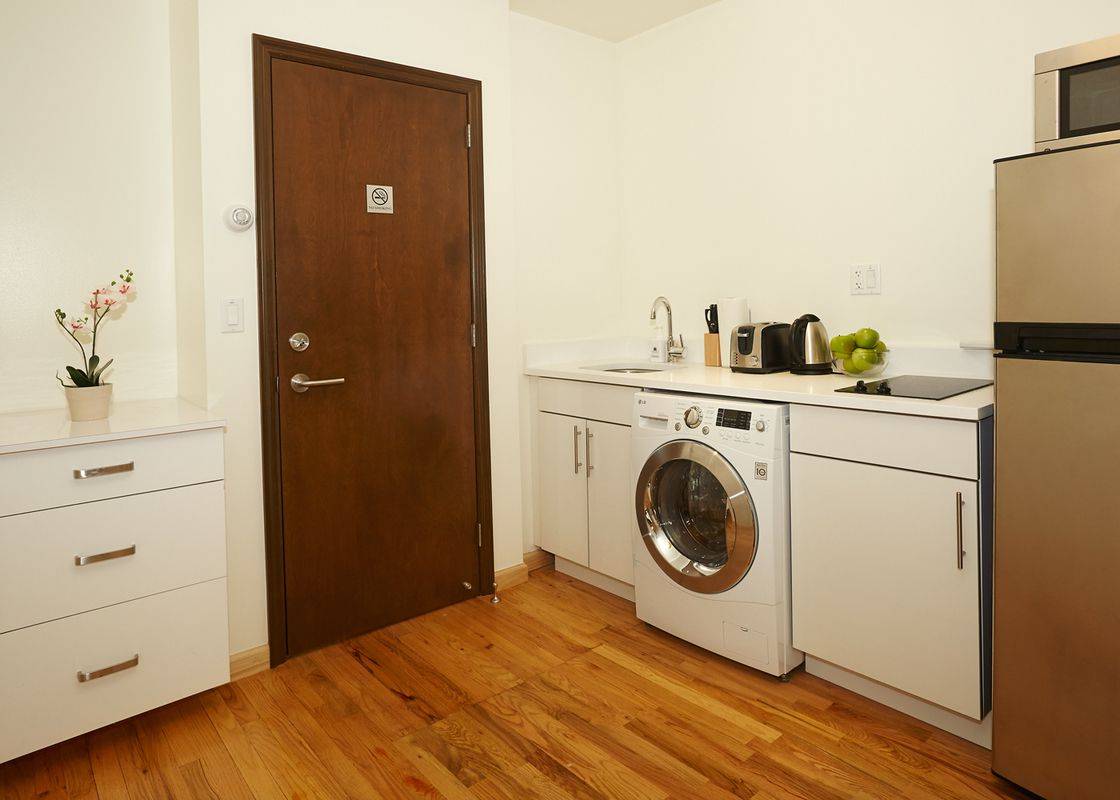 Short Term / Furnished Chelsea Apartment
