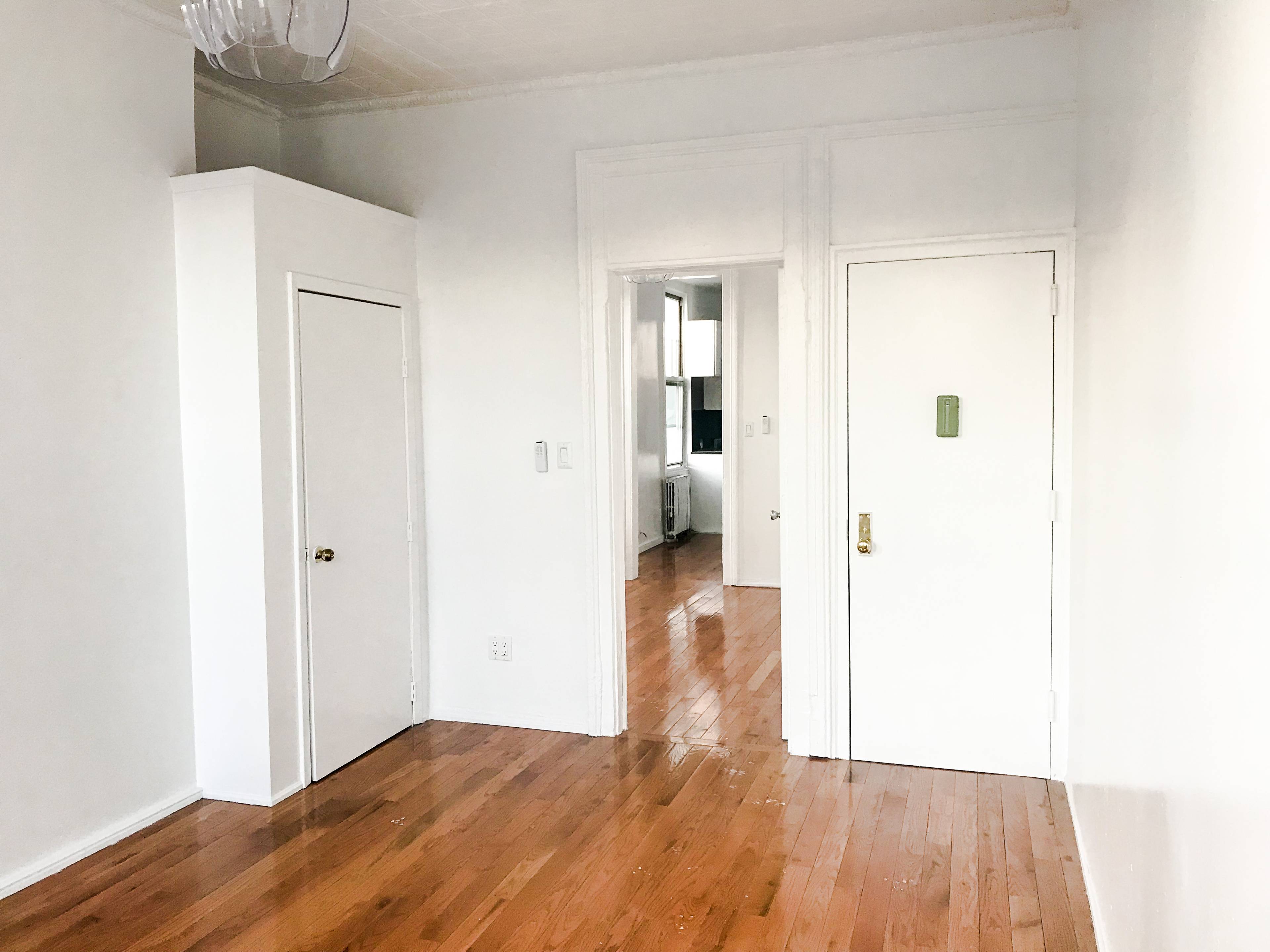 Spacious 2BED 1BATH Apartment Filled With Light Right In Williamsburg!