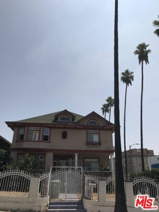 R4 zoning - 8 BR Single Family Mid Wilshire Los Angeles