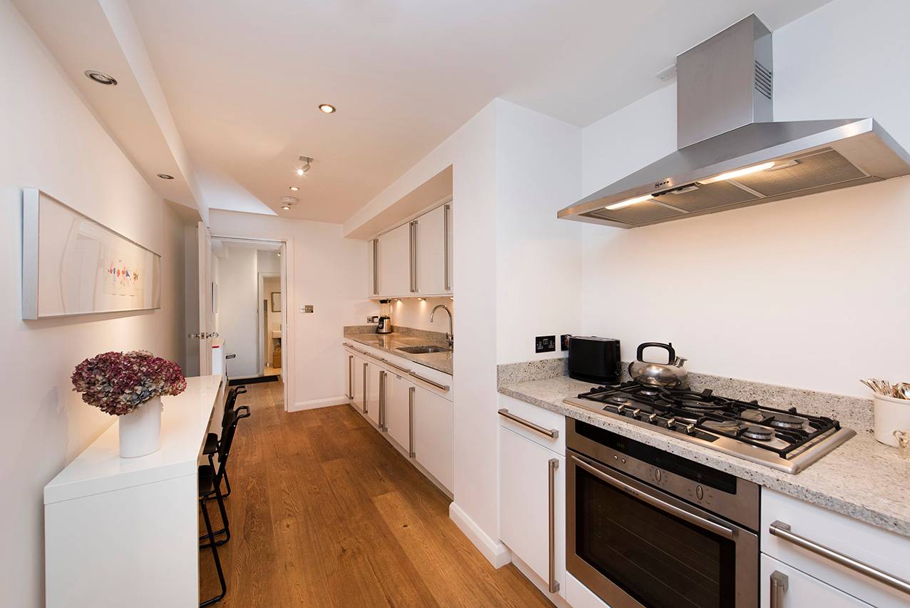 2 bedroom apartment for sale in Knightsbridge