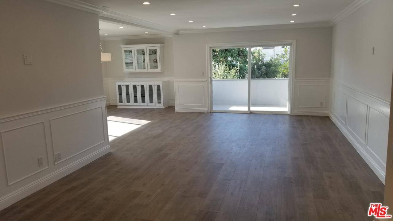Prize owners unit now available - 3 BR Condo Santa Monica Los Angeles