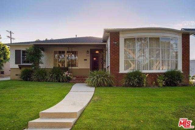 Available JAN 1 - 3 BR Single Family Beverlywood Los Angeles