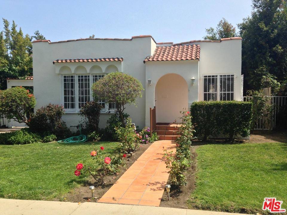 Classic and charming 3BR+1BA Spanish for lease in desirable Beverlywood Adj