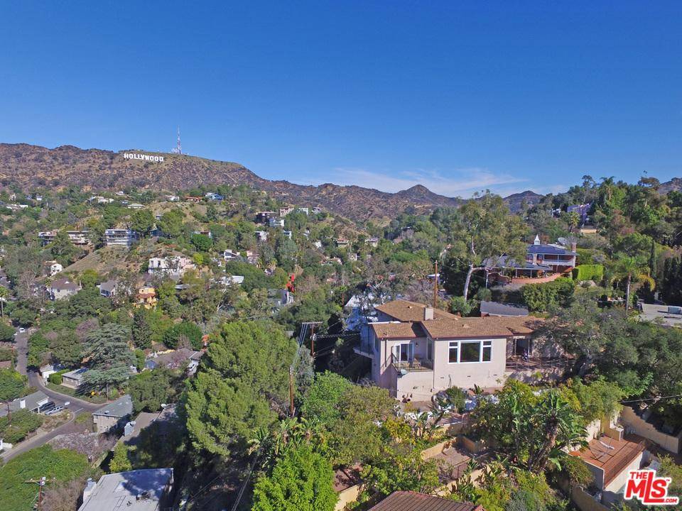 2935 HOLLYRIDGE DR Hollywood Hills East LA