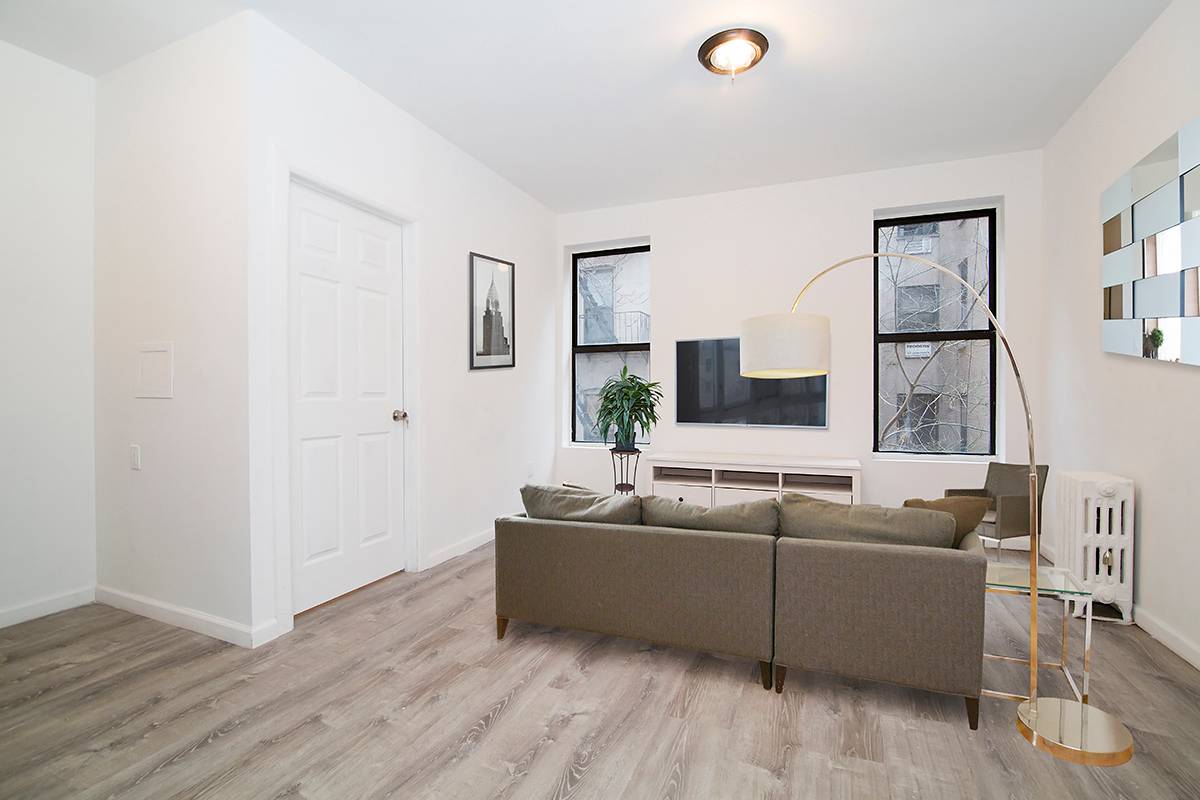 RECENTLY UPDATED TWO BEDROOM ON THE UPPER WEST SIDE!