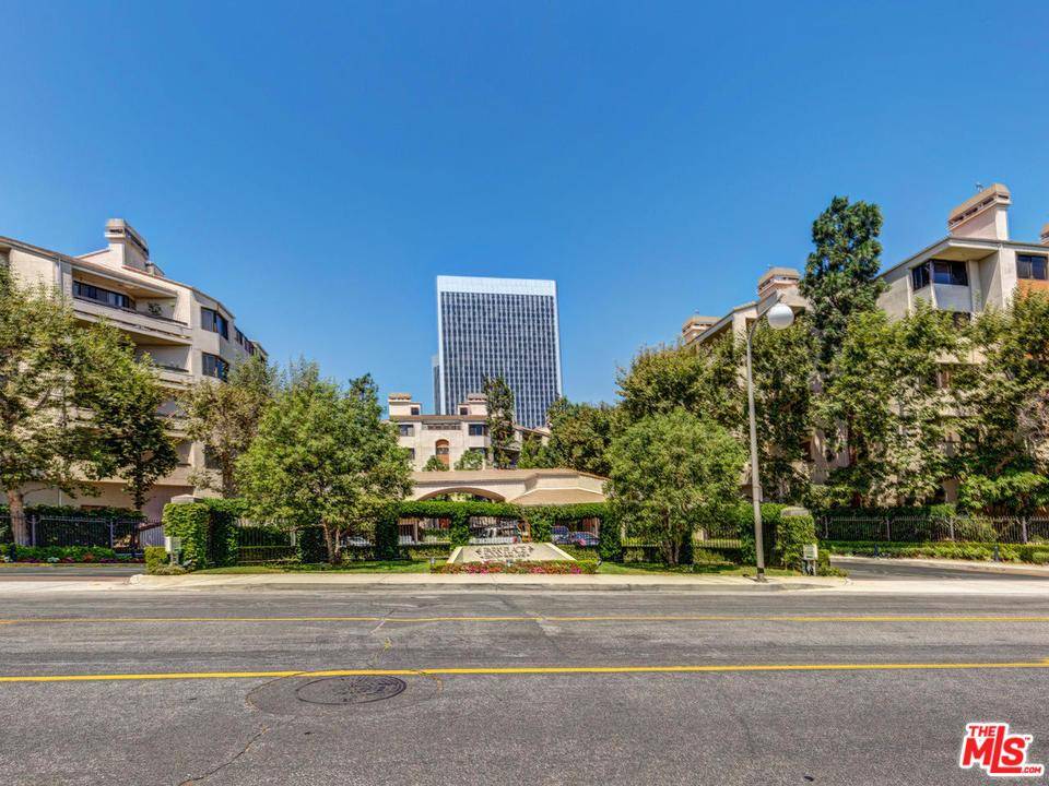 Prestigious Park Place Gated Community in the Heart of Century City