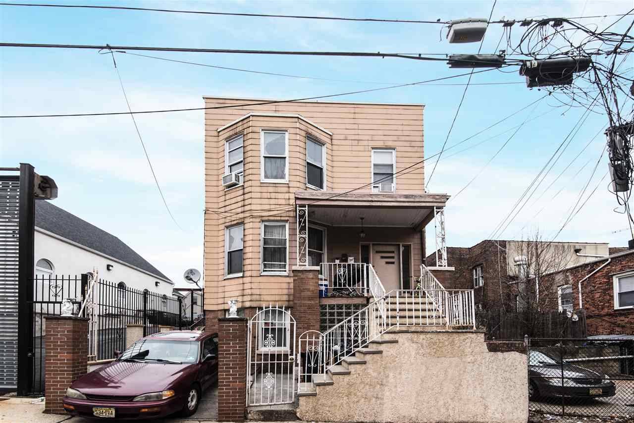 Large 2 family located in Jersey City Heights - Multi-Family New Jersey