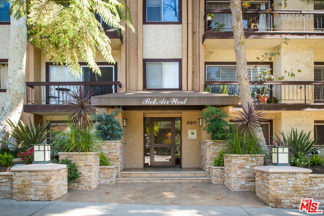 Beautifully remodeled - 1 BR Condo Westwood Los Angeles