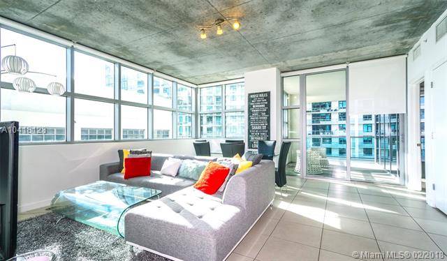A must see Spectacular 2 bedrooms apartment in the heart of Midtown - Urban living style property with a wide open space in living area