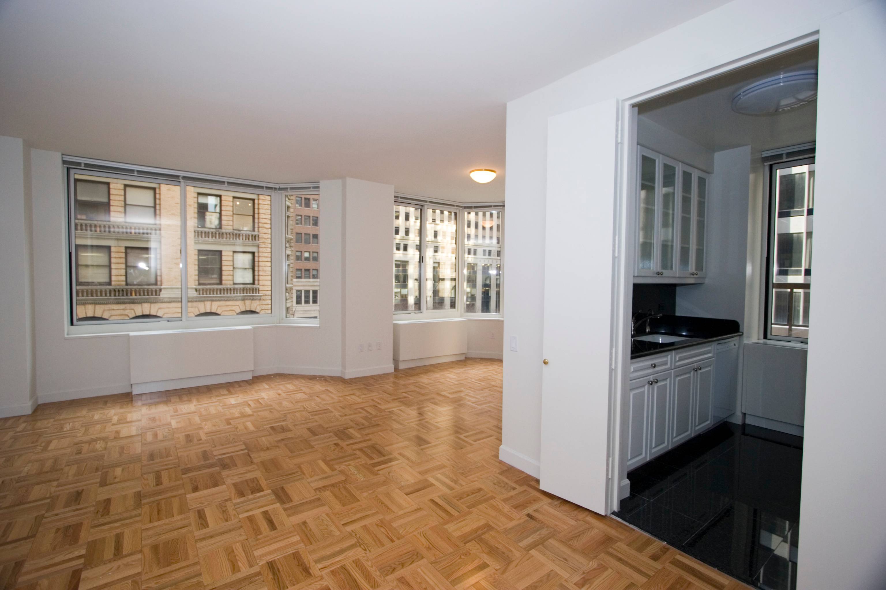 Look No Further Than This Luxurious 2 Bed-2Bath Apartment